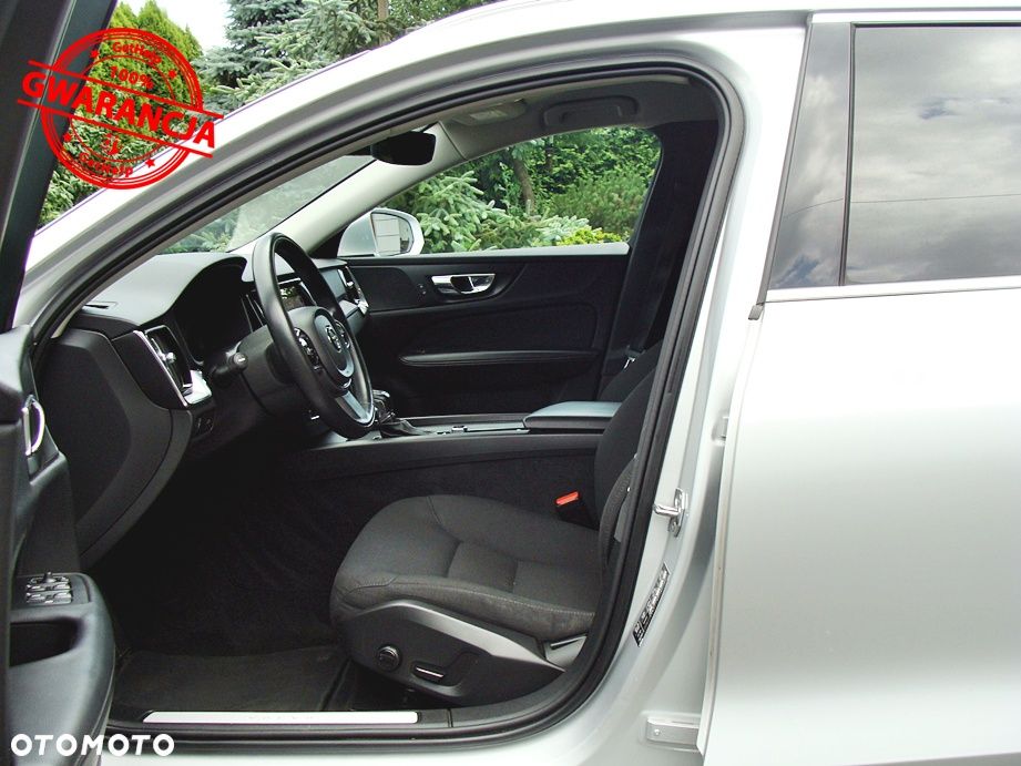 Volvo V60 D3 SCR Momentum - 17