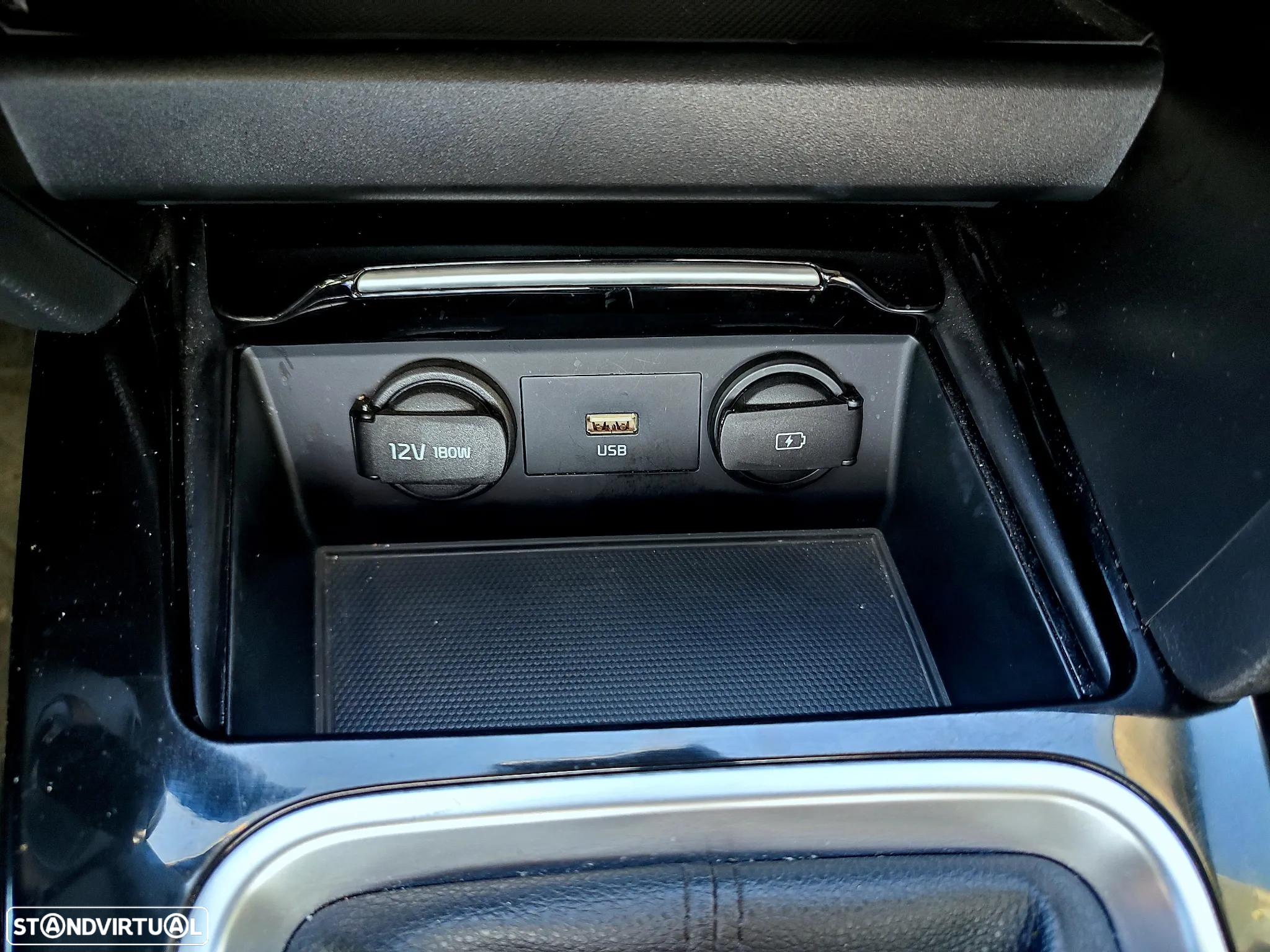 Kia XCeed 1.6 CRDi MHEV Tech - 17