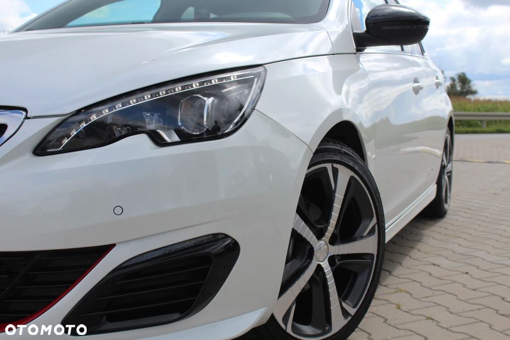 Peugeot 308 - 13