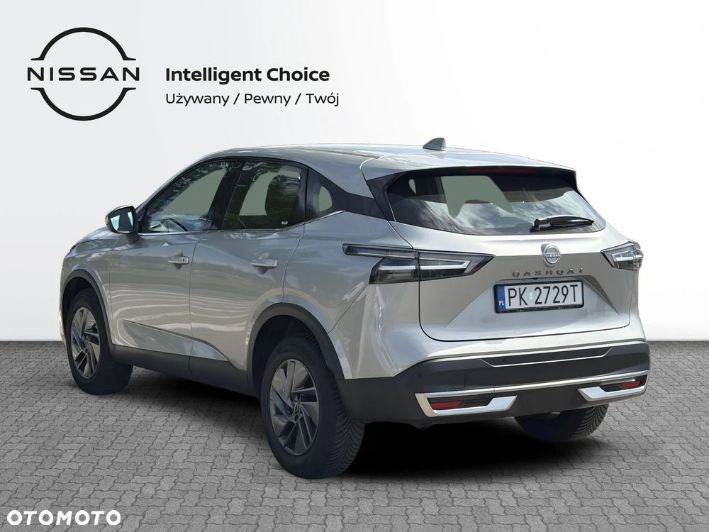 Nissan Qashqai 1.3 DIG-T MHEV Acenta Xtronic - 4