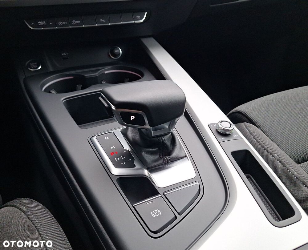 Audi A4 Limousine 40 TFSI mHEV Advanced S tronic - 22