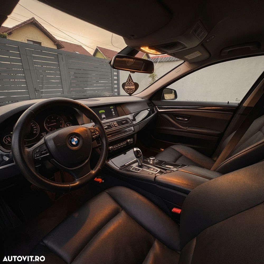 BMW Seria 5 520d - 7