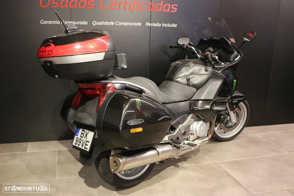 Honda Deauville 700 - 4
