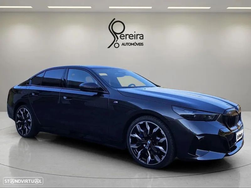 BMW i5 eDrive40 Pack Desportivo M Pro - 4