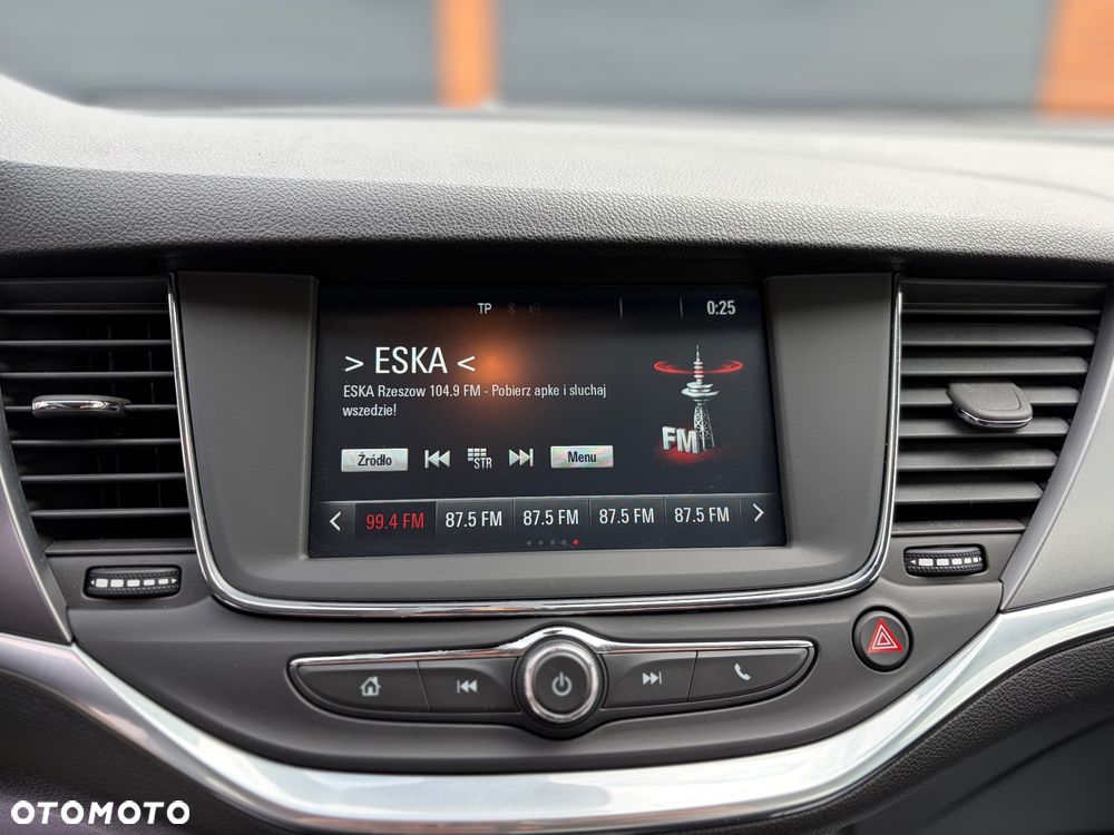 Opel Astra 1.0 T Dynamic S&S - 22