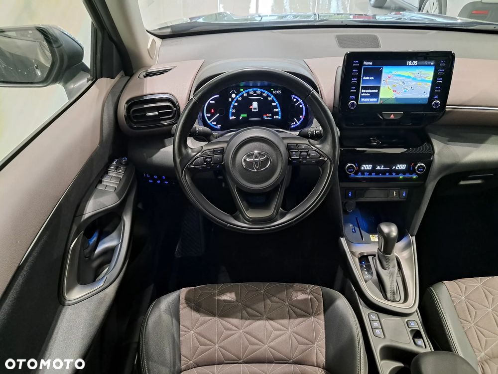 Toyota Yaris Cross Hybrid 1.5 Adventure - 20