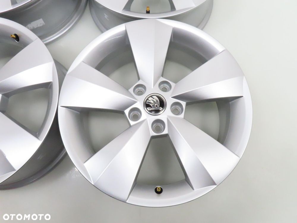 Alufelgi 17'' Skoda Kodiaq 5x112 6,5J 565601025AA - 9