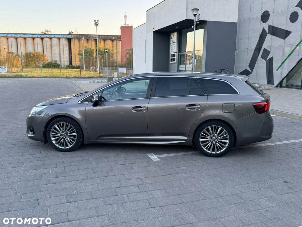 Toyota Avensis 2.0 D-4D Active Business - 3