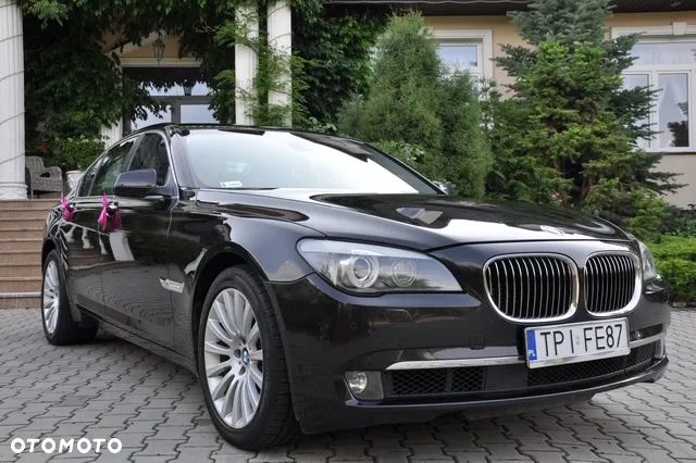 BMW Seria 7 750Li xDrive - 2