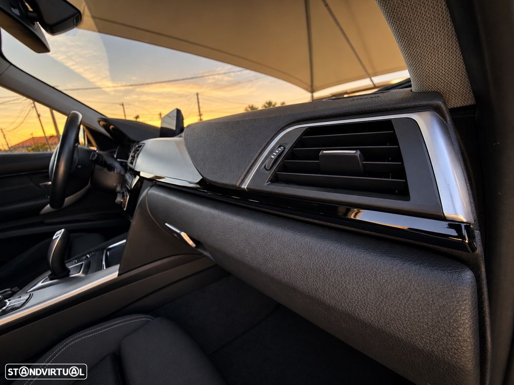 BMW 318 d Line Sport Shadow Auto — fotografia 15