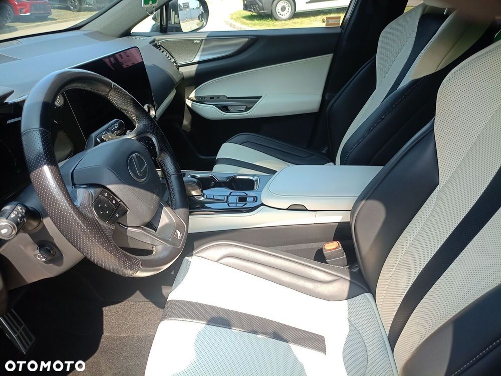 Lexus NX 350h F Sport AWD - 11