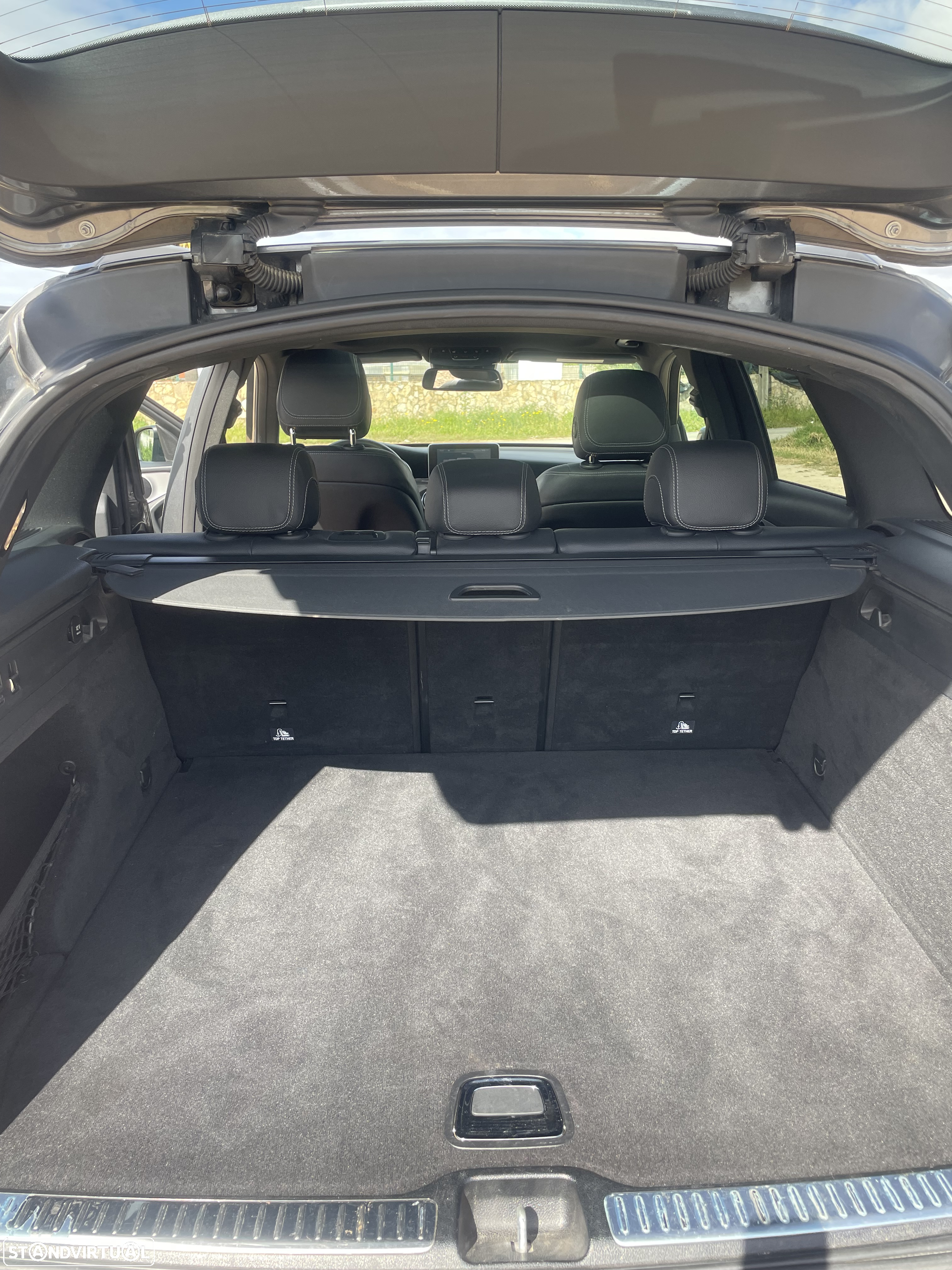 Mercedes-Benz GLC 250 d AMG Line 4-Matic - 12