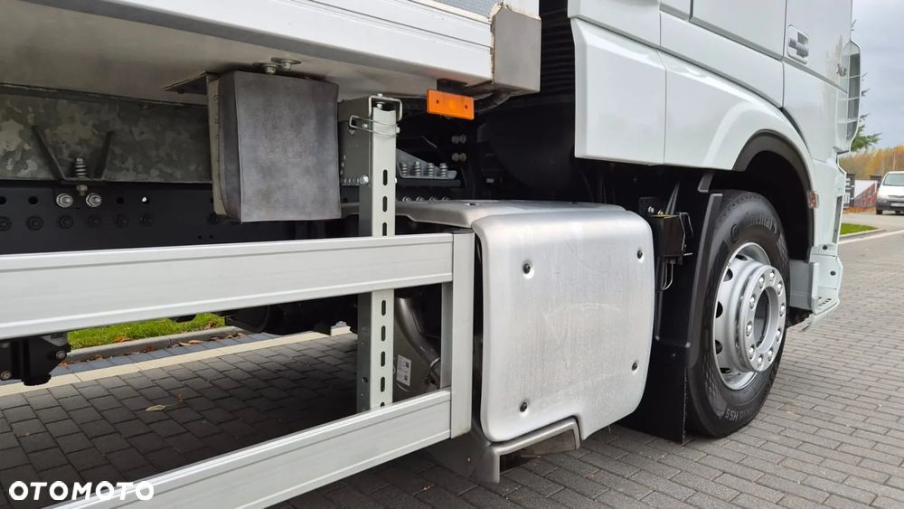 DAF XF 430/// 2022/// PRZEB: 188000 KM/// CHŁODNIA/// THERMO-KING/// WINDA/// STAN JAK NOWY! - 16