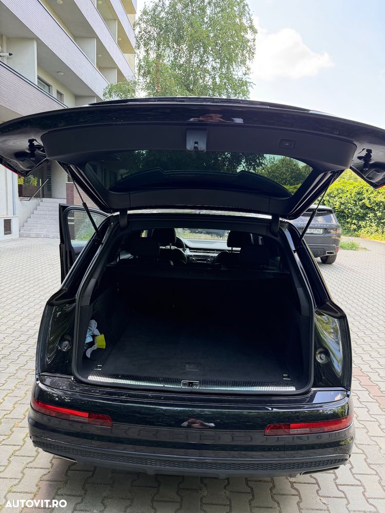 Audi Q7 2019 photo 4
