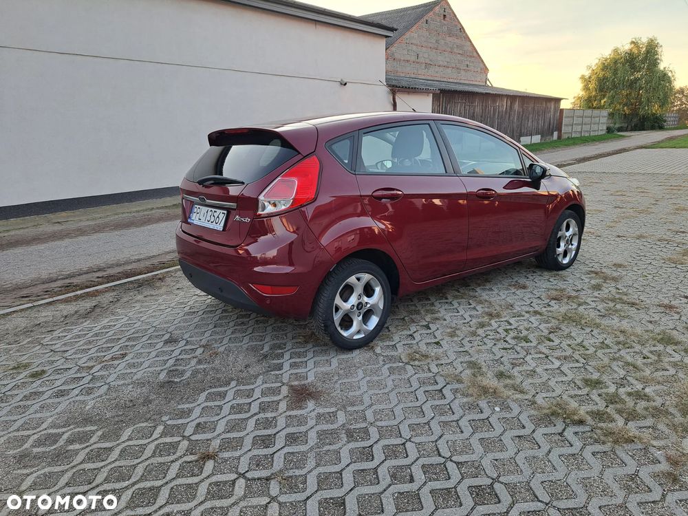 Ford Fiesta - 6