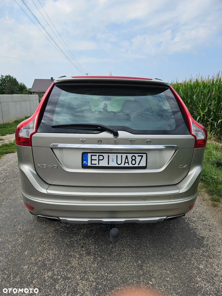 Volvo XC 60 D4 Drive-E Summum - 3
