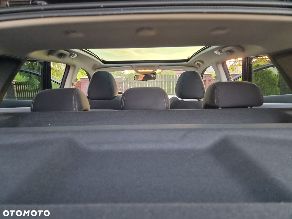 Nissan Qashqai 1.6 DIG-T N-Connecta - 12