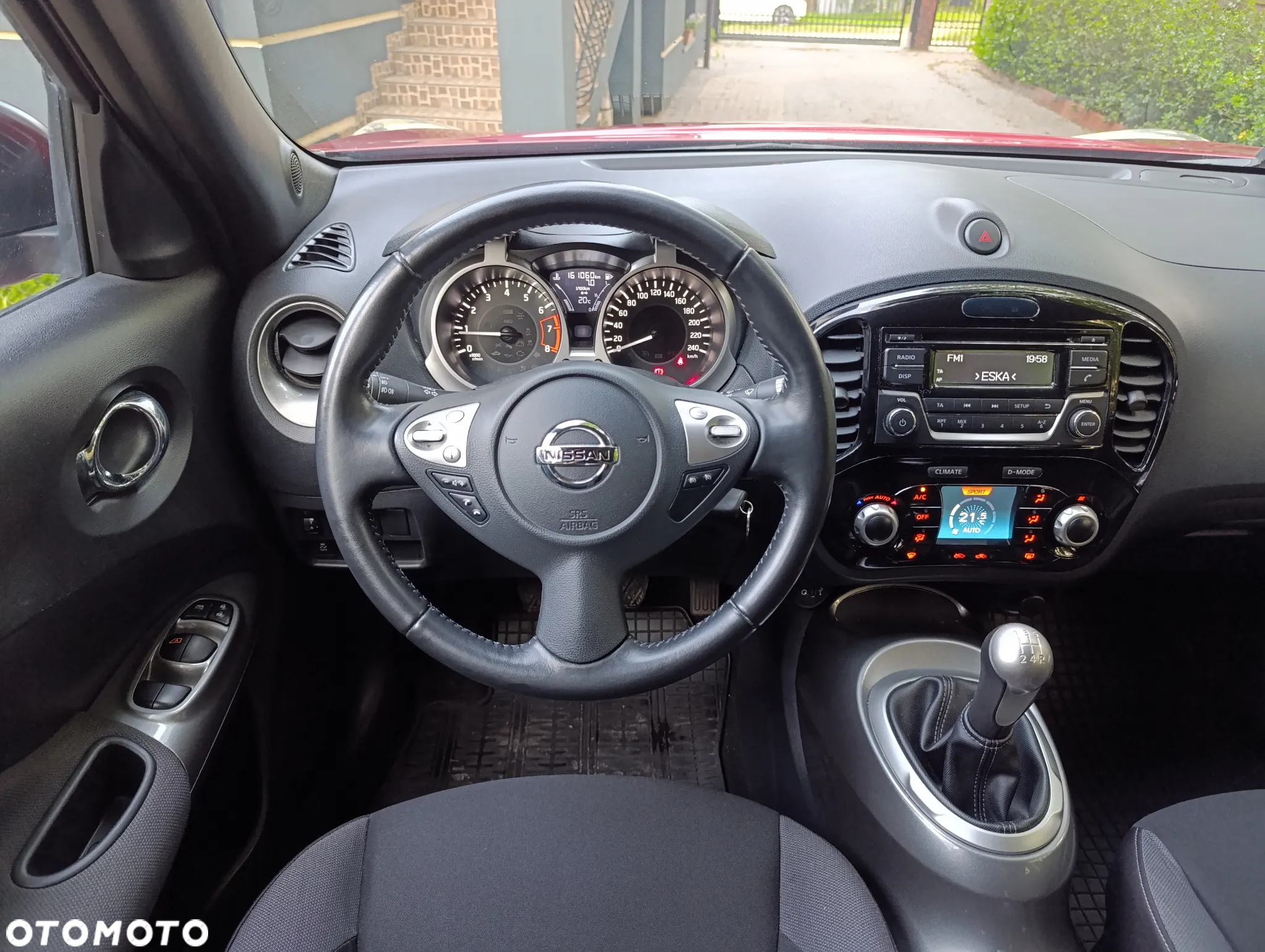 Nissan Juke 1.6 Acenta - 16