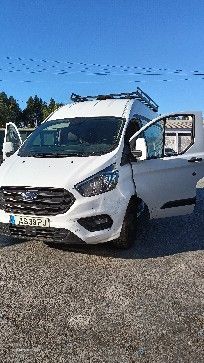 Ford Transit 2022 photo 2