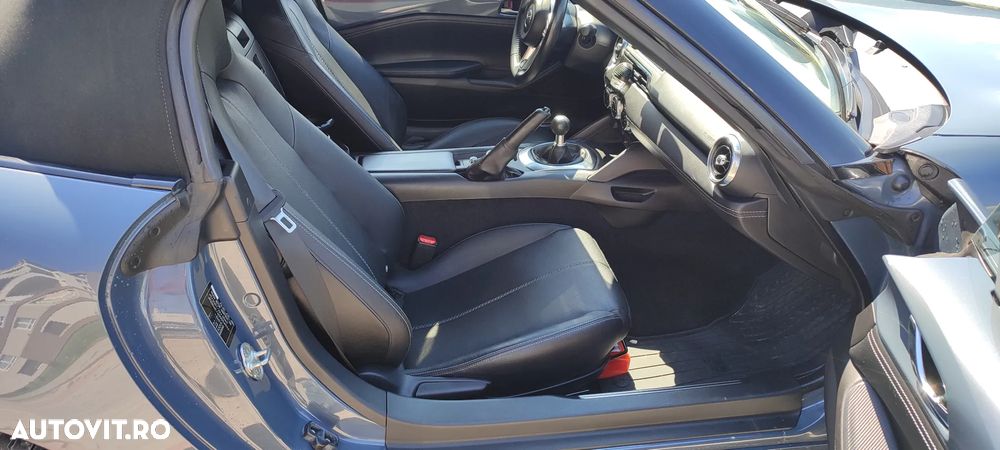 Mazda MX-5 G184 Revolution Top - 15