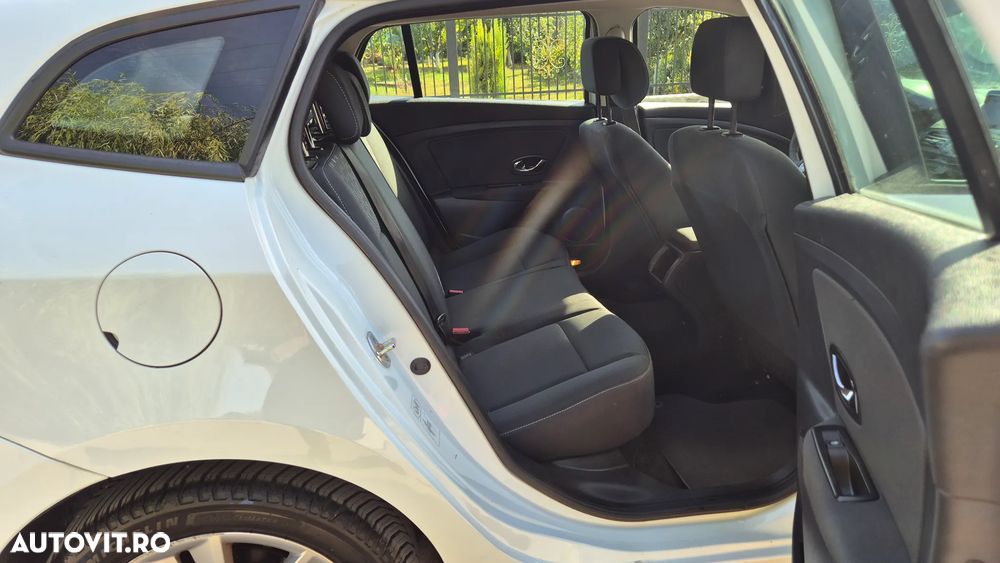 Renault Megane ENERGY dCi 110 Start & Stop Expression - 14