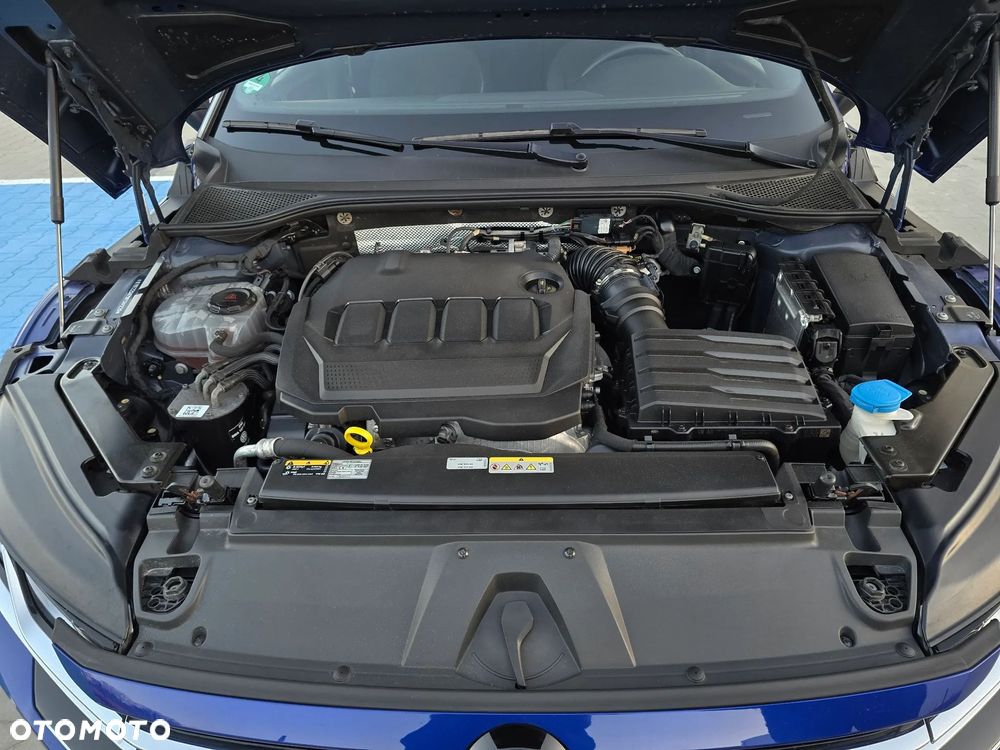 Volkswagen Arteon 2.0 TDI SCR DSG R-Line - 34