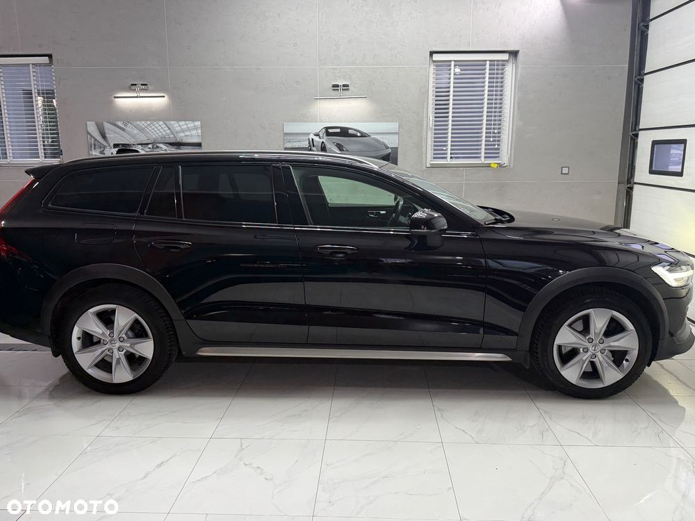 Volvo V60 Cross Country D4 AWD Geartronic - 9
