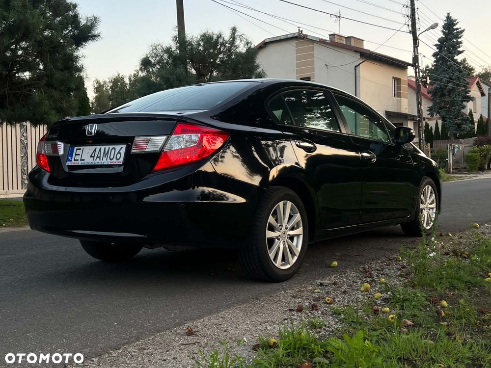 Honda Civic 1.8 Executive - 5