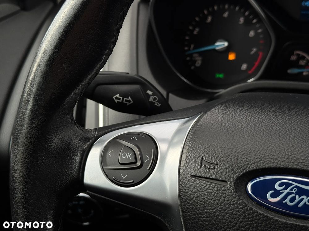 Ford Focus 1.0 EcoBoost Edition - 24