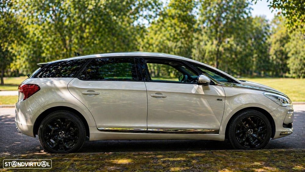 DS DS5 2.0 Hybrid4 Sport Chic - 34