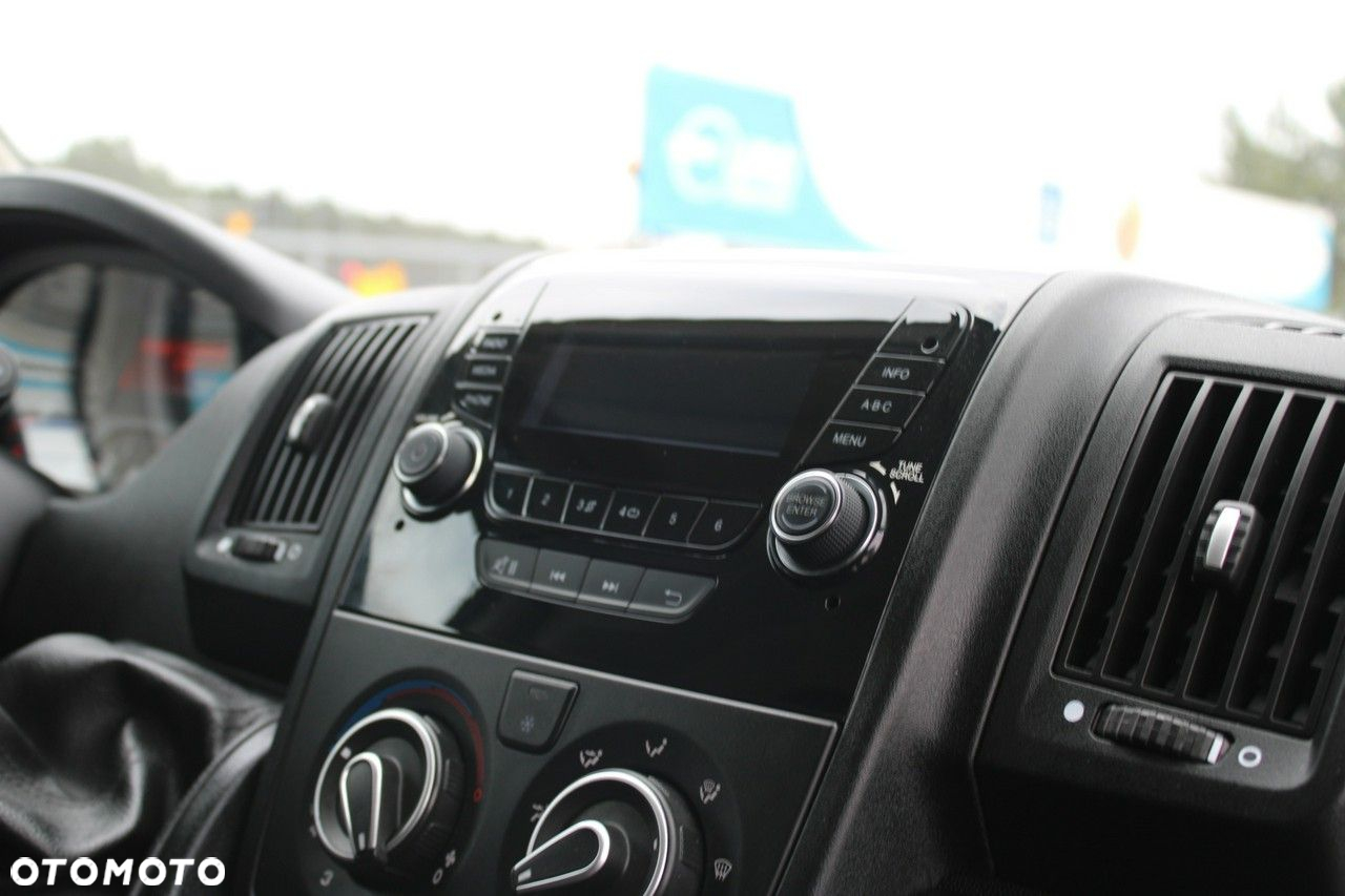Peugeot Boxer - 17