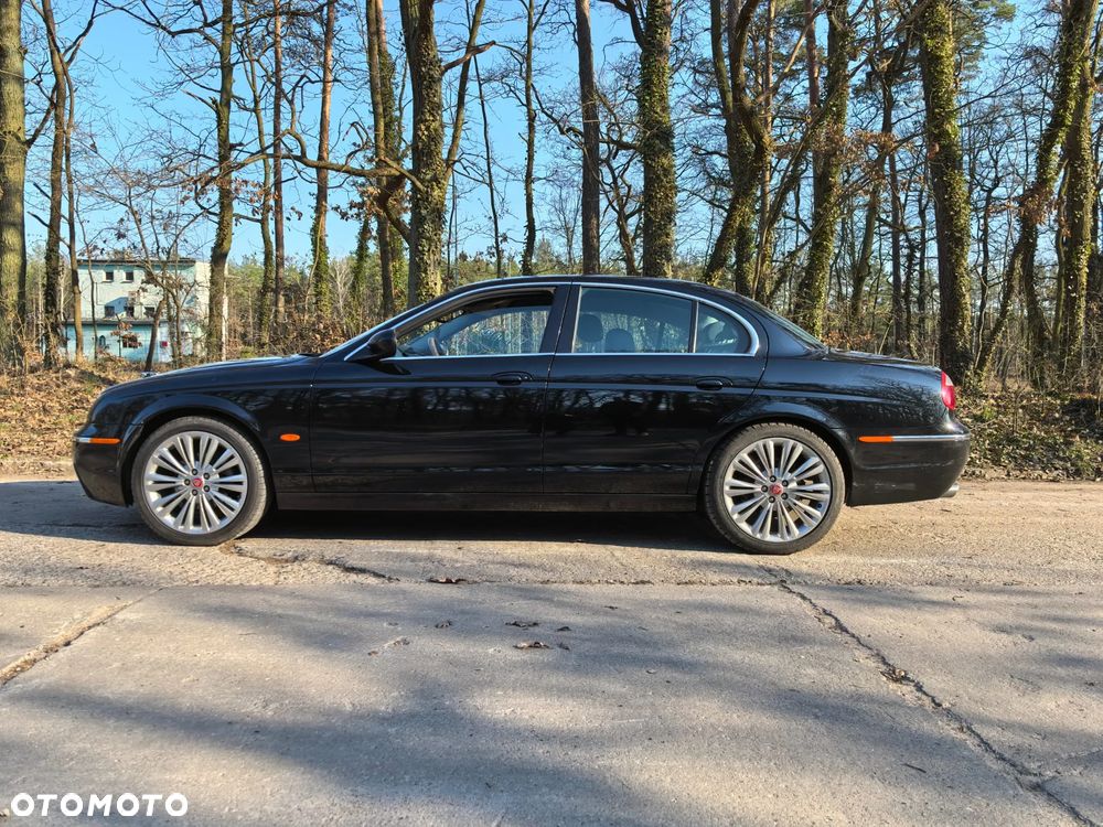 Jaguar S-Type - 20