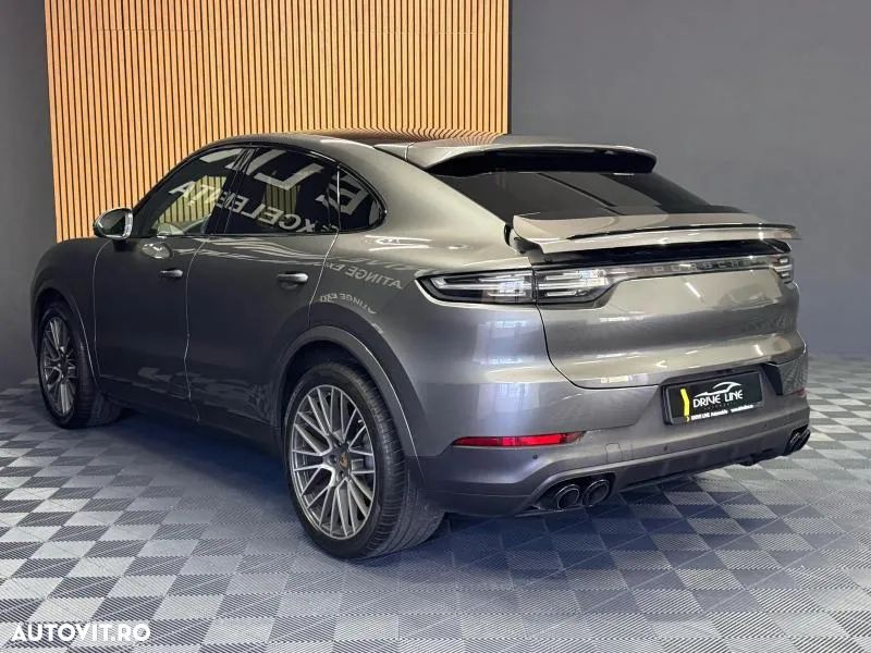 Porsche Cayenne Coupe Standard - 8