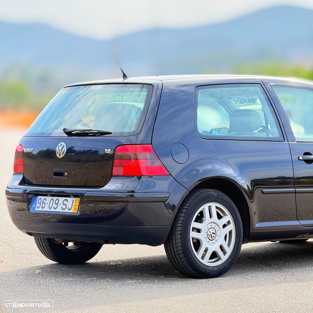 VW Golf 1.6i 25 Anos - 9