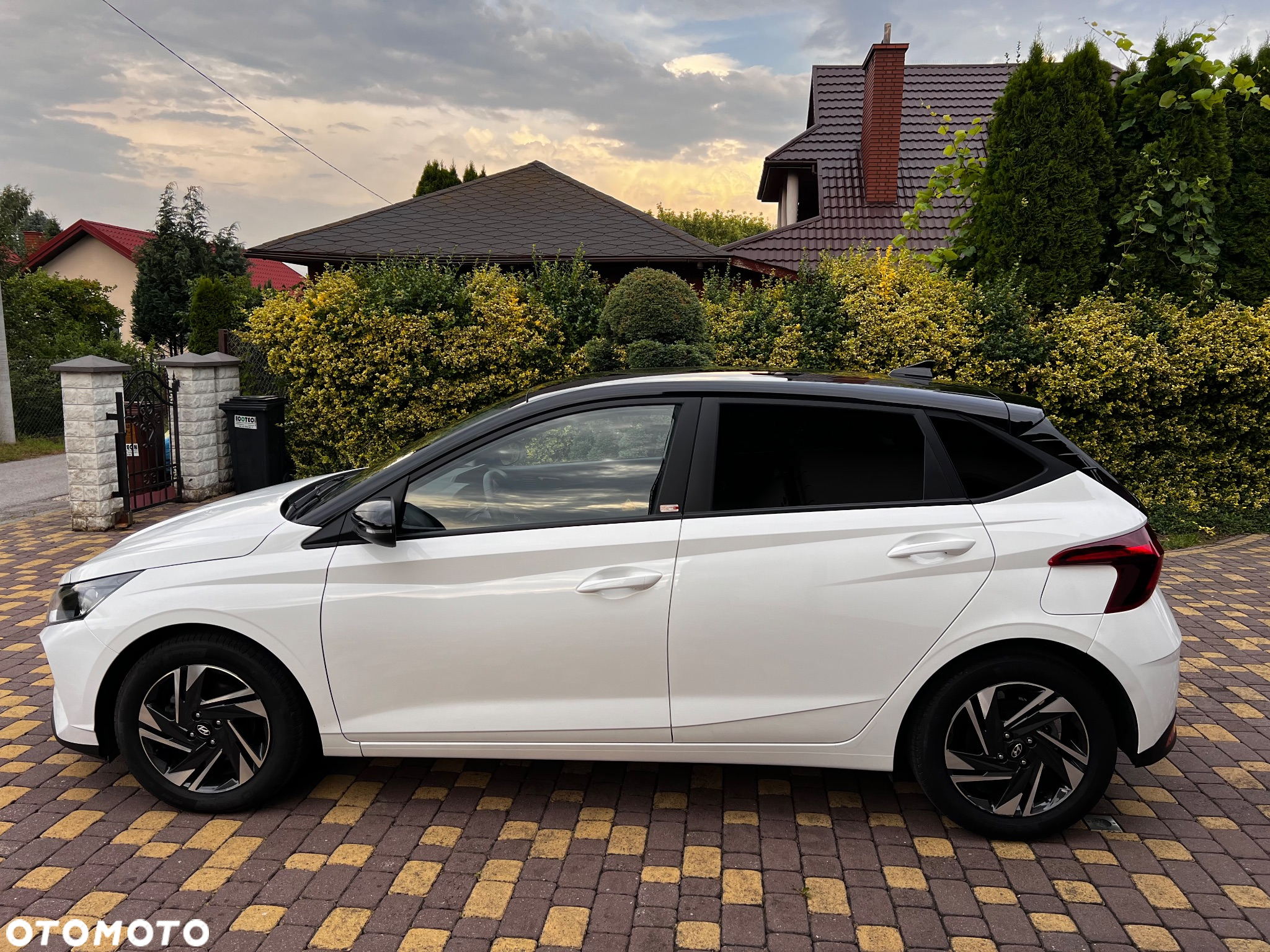 Hyundai i20 1.0 T-GDi Modern DCT - 12