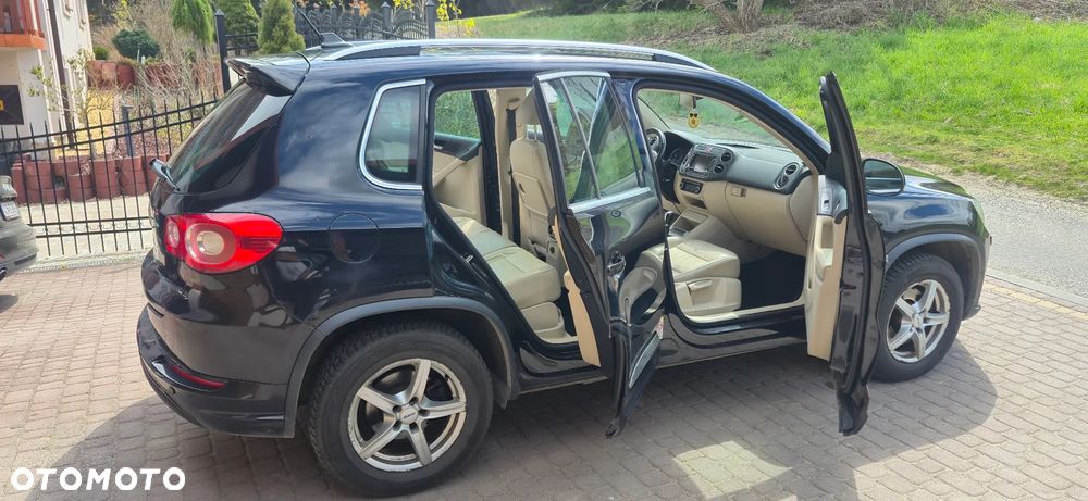 Volkswagen Tiguan 2.0 TDI DPF 4Motion DSG Sport & Style - 8