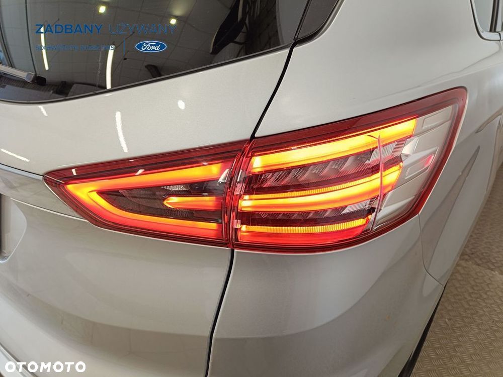 Ford S-Max - 33