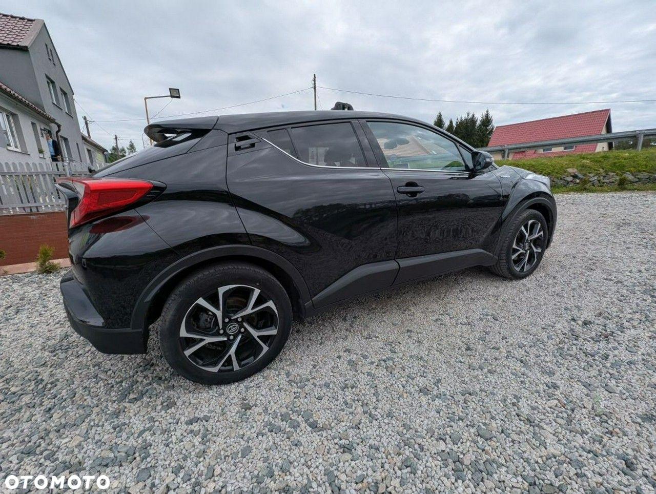 Toyota C-HR - 3