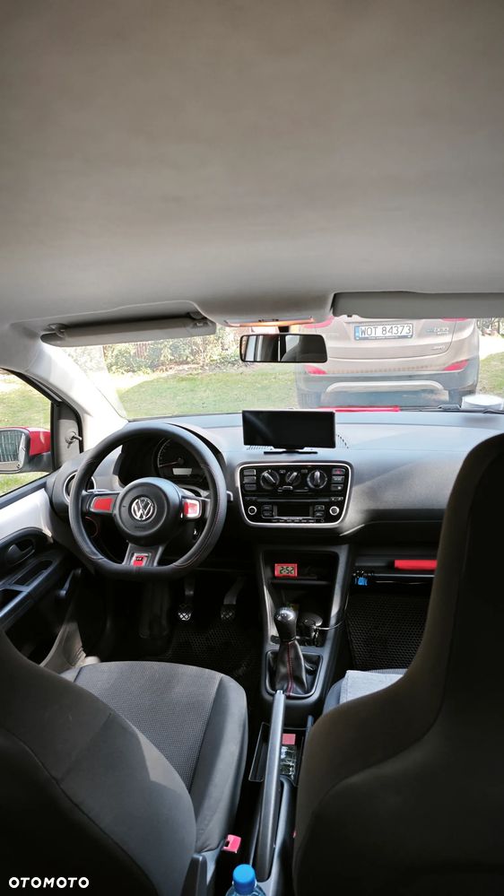 Volkswagen up! Standard - 8