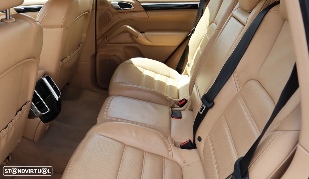 Porsche Cayenne S Tiptronic S - 21