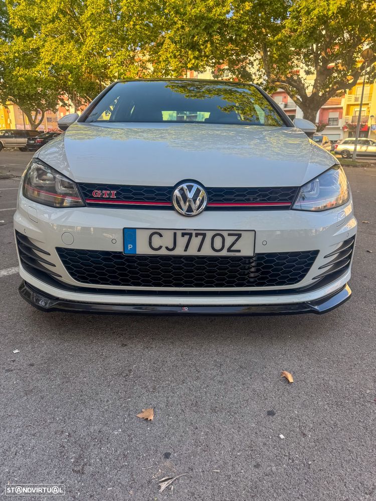 VW Golf 2.0 TSi GTi Performance - 9