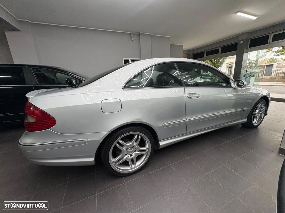 Mercedes-Benz CLK 220 CDi Avantgarde Aut. - 34