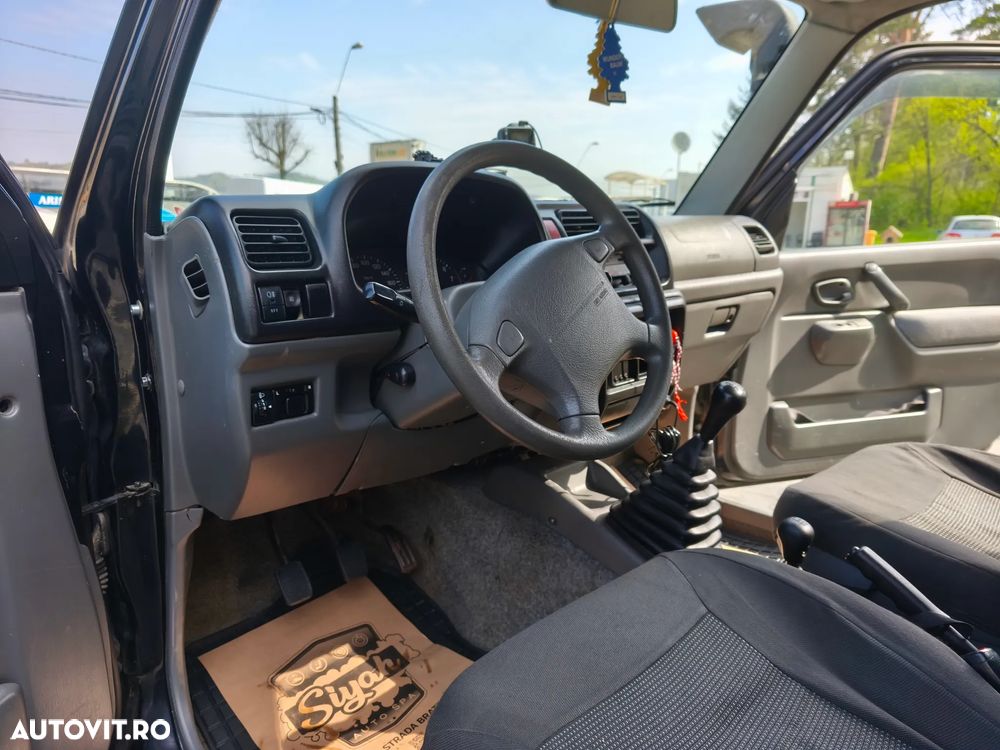 Suzuki Jimny - 12