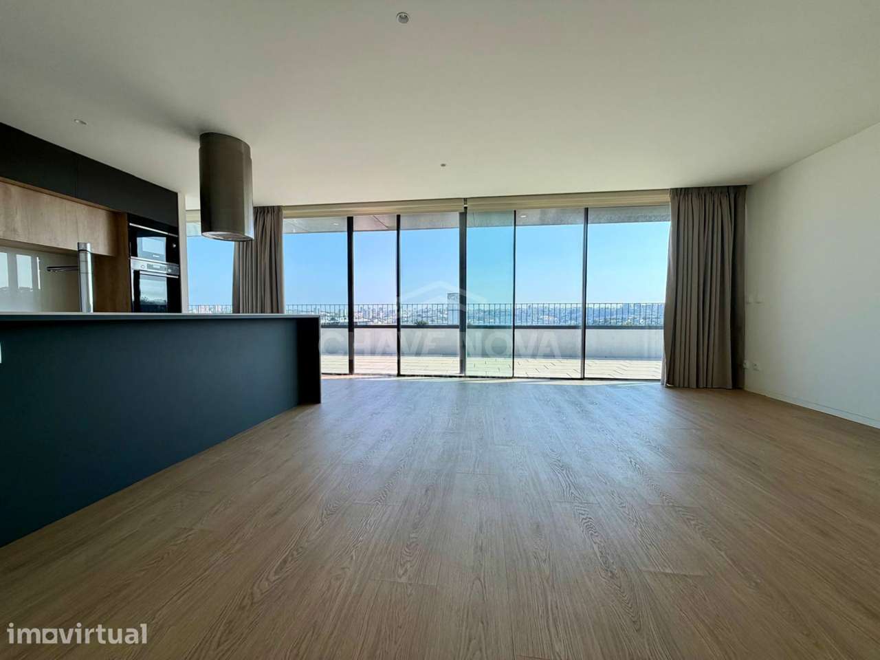 T2 Novo com Terraço e 2 Lugares de Garagem em Canidelo - Grande imagem: 2/20