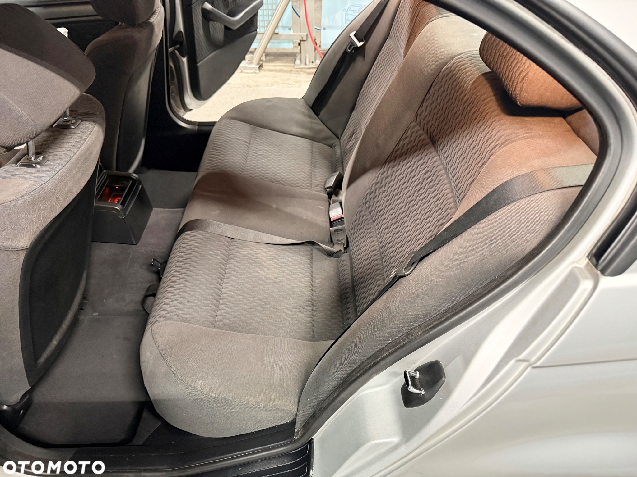 BMW Seria 3 320d - 26