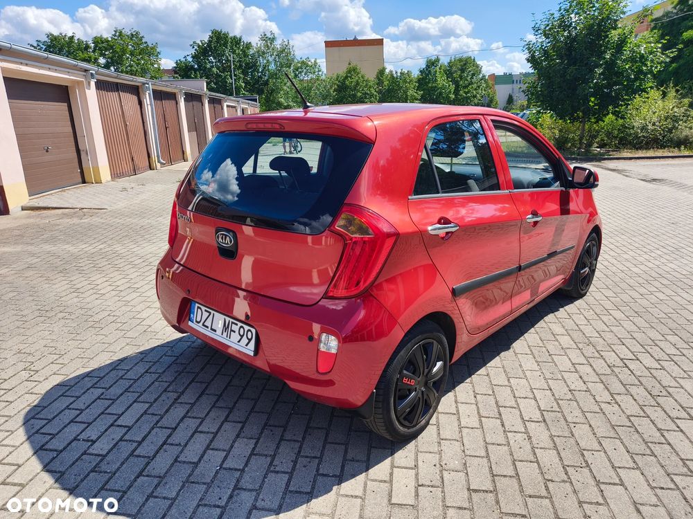 Kia Picanto 1.2 L - 4