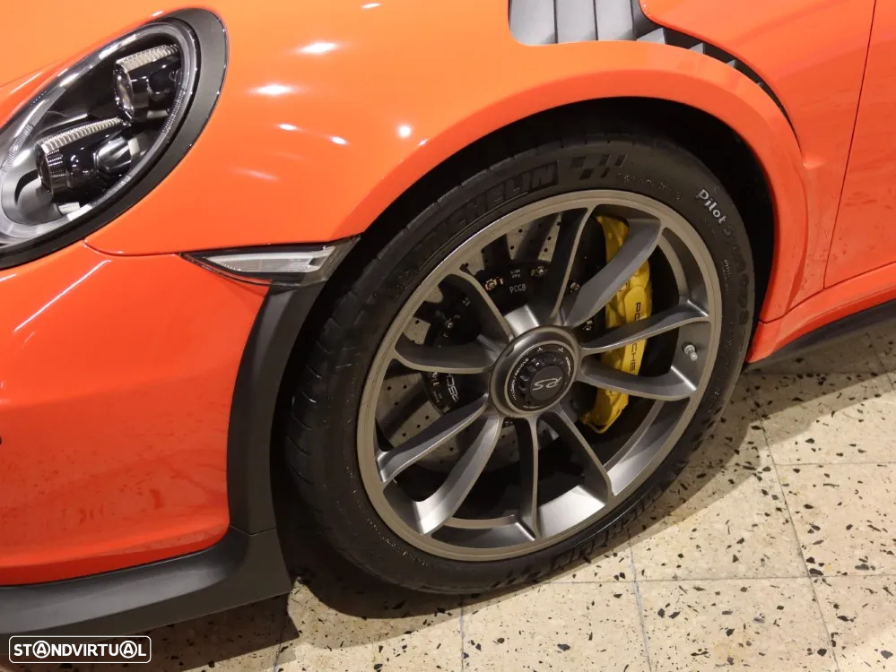 Porsche 911 (991) GT3 RS - 40