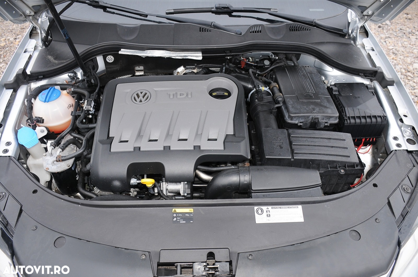 Volkswagen Passat - 20