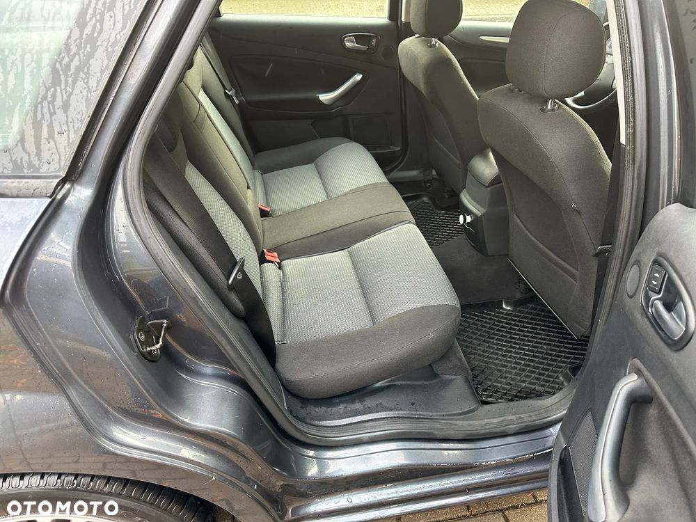 Ford Mondeo SW 2.0 TDCi Trend - 7
