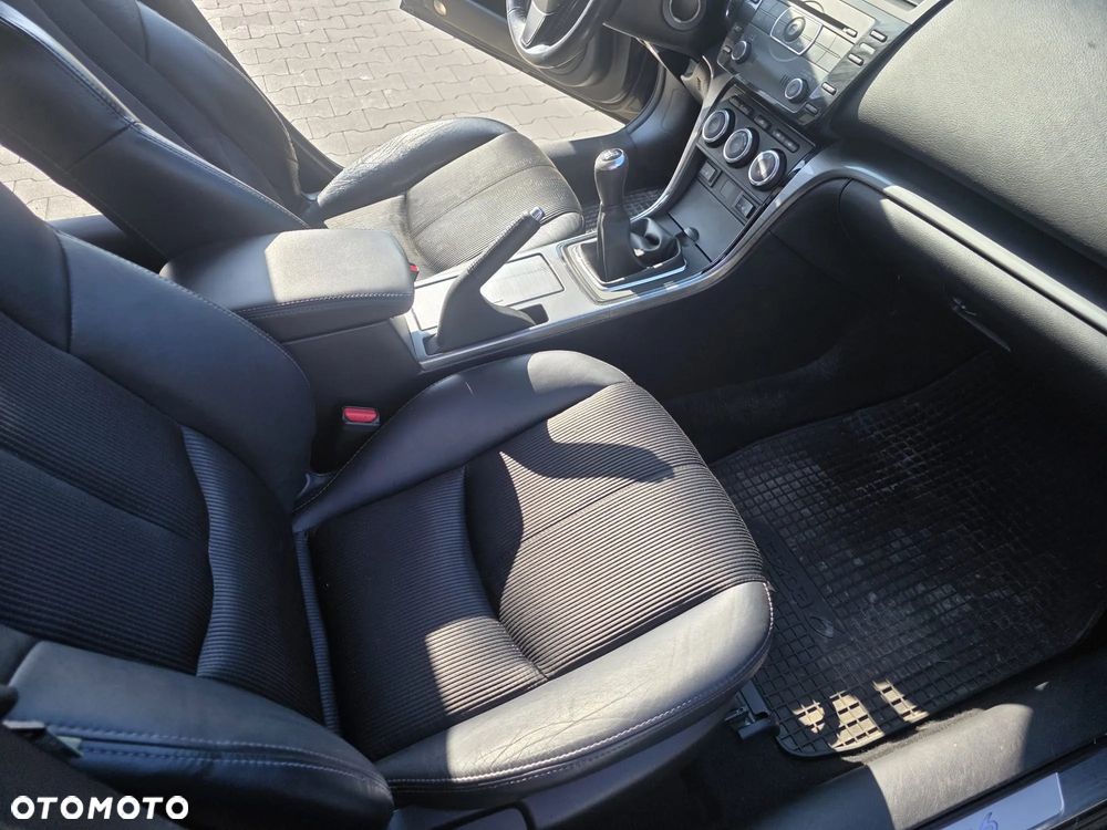 Mazda 6 - 11